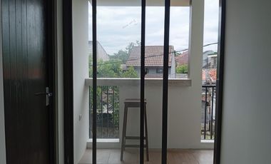 Rumah 2 Lt SHM dekat RSUD Jatisampurna Kota Bekasi Siap KPR J-32719