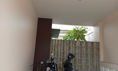 Rumah 2 Lt SHM dekat RSUD Jatisampurna Kota Bekasi Siap KPR J-32719