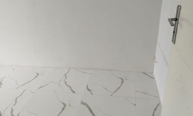 Dijual Cepat Rumah Dalam Cluster 1 Lantai Murah Menganti