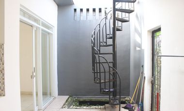 Rumah Siap Huni Hadap Selatan 6 Menit ke RSU Hermina Depok J-23948