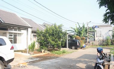 Rumah Siap Huni Hadap Selatan 6 Menit ke RSU Hermina Depok J-23948
