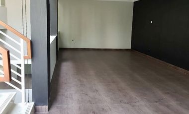 Rumah 2,5 Lantai posisi hook di Kebayoran Bintaro sektor 7-10985