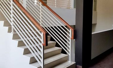 Rumah 2,5 Lantai posisi hook di Kebayoran Bintaro sektor 7-10985