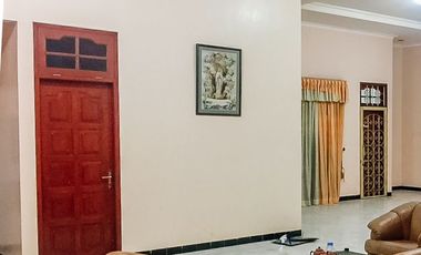 dijual rumah jajar bagus