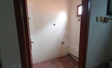 Rumah Strategis 2 Lt Bisa Nego 15 Mnt ke RS. Taman Harapan Baru J-27529