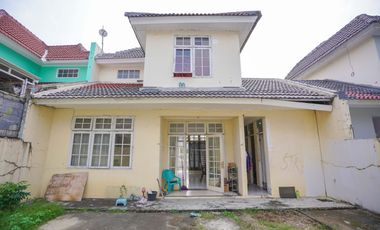 Rumah LT 200 Hadap Utara 4 Mnt ke RS Mitra Keluarga Deltamas SIap KPR J-23685