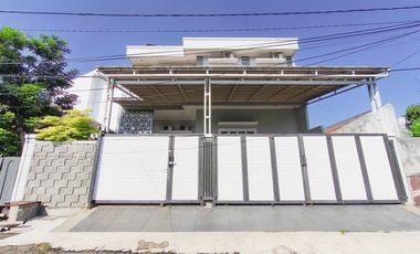 Rumah SHM Luas dekat Gerbang Tol Jati Warna Siap KPR J-33942