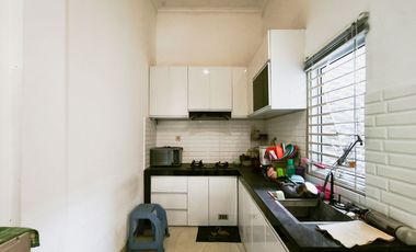 Rumah SHM Luas dekat Gerbang Tol Jati Warna Siap KPR J-33942