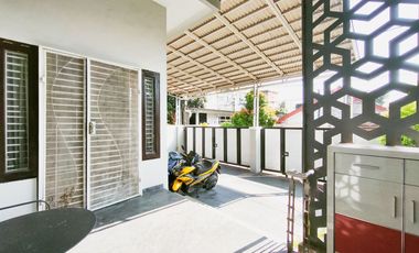 Rumah SHM Luas dekat Gerbang Tol Jati Warna Siap KPR J-33942