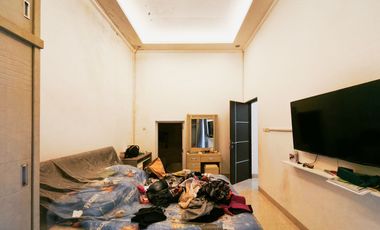 Rumah SHM Luas dekat Gerbang Tol Jati Warna Siap KPR J-33942
