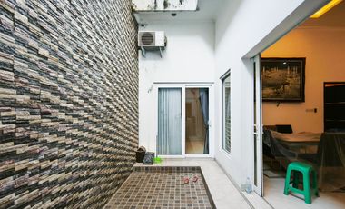 Rumah SHM Luas dekat Gerbang Tol Jati Warna Siap KPR J-33942