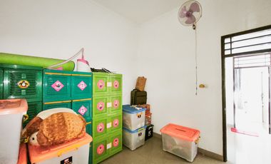 Rumah SHM Luas dekat Gerbang Tol Jati Warna Siap KPR J-33942