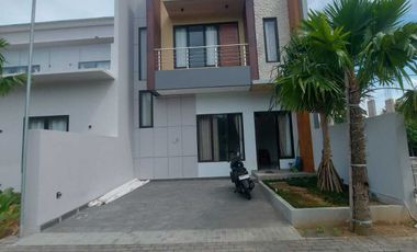 Dijual Villa indent berlokasi super strategis di dekat Nusa Dua