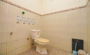 Rumah Nego 5 Kamar Tidur 15 Menit ke Living Plaza Jababeka Siap KPR J-24765