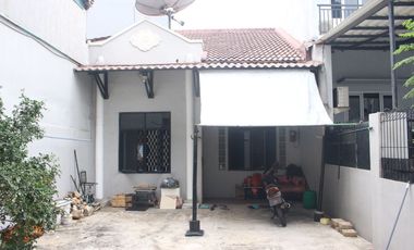 Rumah Tanah Luas di Kalideres Dekat Tol dan Terminal Bisa KPR J-23834