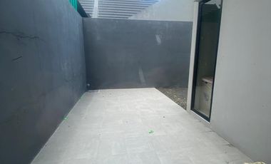 Rumah dijual berlokasi Grand Sunrise (ST)