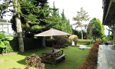 Villa Terawat Di Komplek Villa Lembang Asri