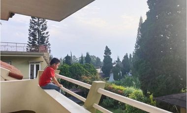 Villa Terawat Di Komplek Villa Lembang Asri