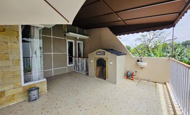 Rumah Minimalis dekat Tol Simatupang