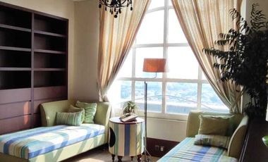 Disewakan Apartemen Penthouse dengan Loft Kedoya Elok, Jakarta Barat