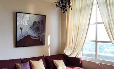 Disewakan Apartemen Penthouse dengan Loft Kedoya Elok, Jakarta Barat