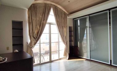 Disewakan Apartemen Penthouse dengan Loft Kedoya Elok, Jakarta Barat