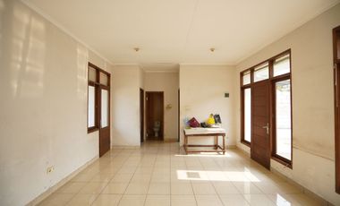 Rumah Minimalis di Perum D'Sweet Home dekat Stasiun Cikarang J-16853