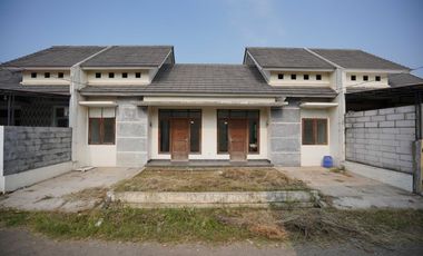 Rumah Minimalis di Perum D'Sweet Home dekat Stasiun Cikarang J-16853