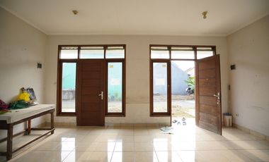 Rumah Minimalis di Perum D'Sweet Home dekat Stasiun Cikarang J-16853