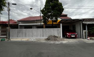 Dijual Rumah Bagus Siap Huni Tanah Luas Lokasi Gentan Baki