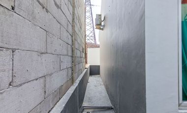 Rumah Strategis 10 Menit ke Stasiun Serpong 3 KT Harga Nego J-28224