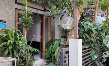 FOR RENT RUMAH MINIMALIS 2LT FURNISHED LOKASI STARTEGIS RENON