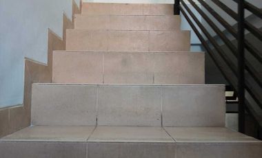 FOR RENT RUMAH MINIMALIS 2LT FURNISHED LOKASI STARTEGIS RENON