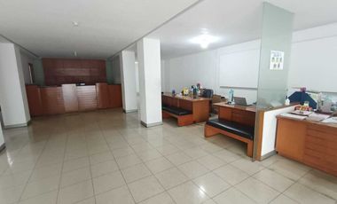 JUAL CEPAT GEDUNG KANTOR SUNTER 3 LANTAI LOKASI STRATEGIS PARKIR LUAS