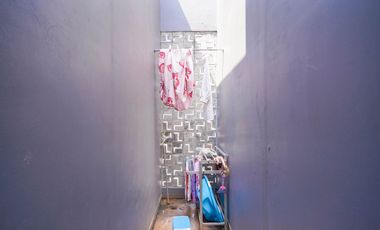 Rumah 2 Lantai Dekat Stasiun Cikarang Bebas Banjir Siap Huni J-24547