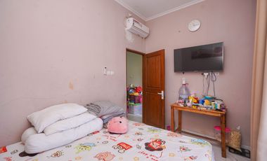 Rumah 2 Lantai Dekat Stasiun Cikarang Bebas Banjir Siap Huni J-24547