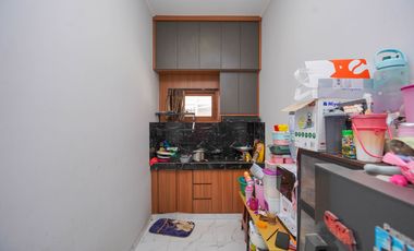 Rumah 2 Lantai Dekat Stasiun Cikarang Bebas Banjir Siap Huni J-24547