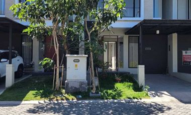 Dijual Rumah 2 Lantai Siap Huni Northwest Hill di Citraland, Sby