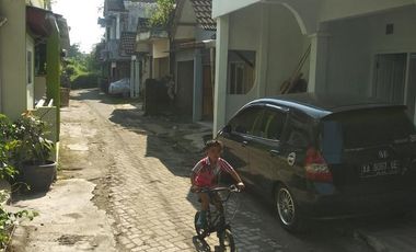 Rumah di Magelang dekat artos mol, kampus 2 UMM, Akmil, Alon-alon