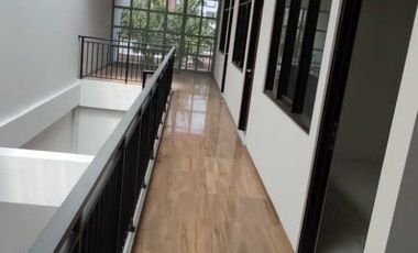 Rumah baru cantik di sayap moh toha kota bandung