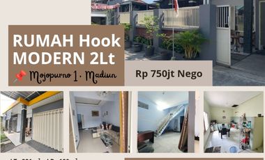 Rumah Modern 2lt Hook di Mojopurno