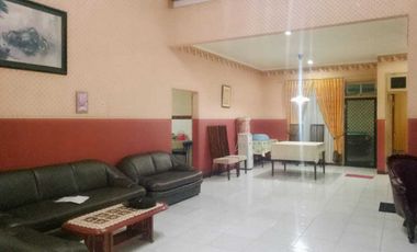 DIJUAL/ DISEWAKAN Villa Kolam Renang Kusuma Estate dekat Musium Angkut Batu