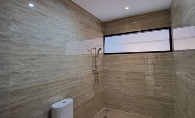 Rumah Baru dg Swimming Pool di Jl Mertilang Bintaro sektor 9-11479