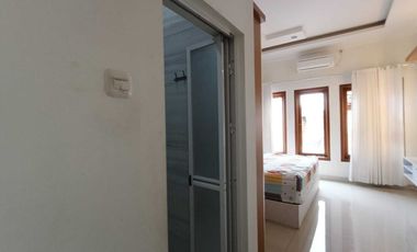 Rumah Mewah Luas Asri Ada Kolam Renang Furnished Siap Huni