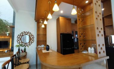 Rumah Mewah Luas Asri Ada Kolam Renang Furnished Siap Huni