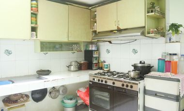 Rumah SHM 9 Mnt ke RSIA Metro Hospital Kebon Jeruk Hadap Timur J-24700