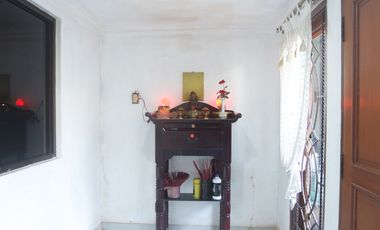 Rumah SHM 9 Mnt ke RSIA Metro Hospital Kebon Jeruk Hadap Timur J-24700