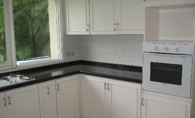 Sewa Rumah Townhouse Pondok Intan Residence 5A Furnished Swimming Pool