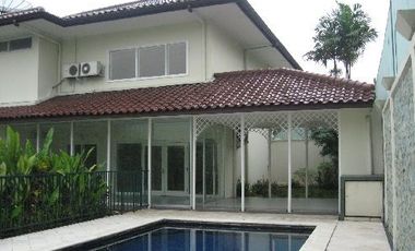 Sewa Rumah Townhouse Pondok Intan Residence 5A Furnished Swimming Pool