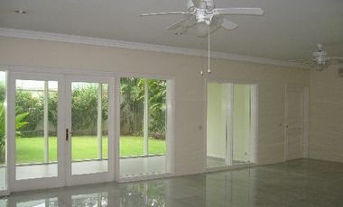 Sewa Rumah Townhouse Pondok Intan Residence 5A Furnished Swimming Pool